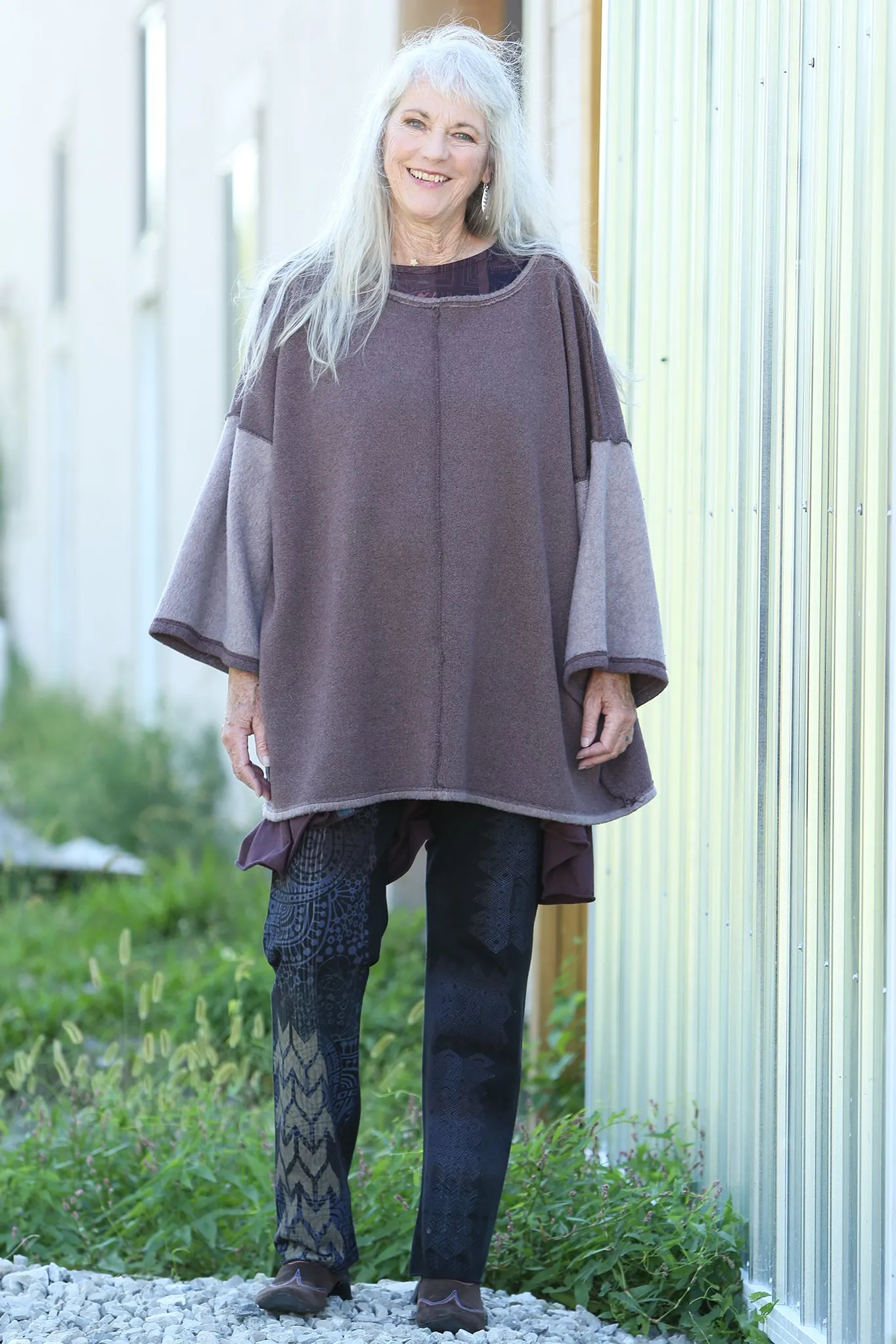 1249 Nanti Sherpa Knit Reversible Sweatshirt-Burnt Sugar