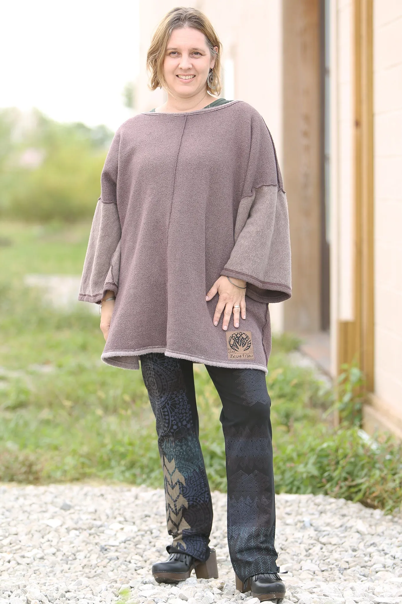 1249 Nanti Sherpa Knit Reversible Sweatshirt-Burnt Sugar