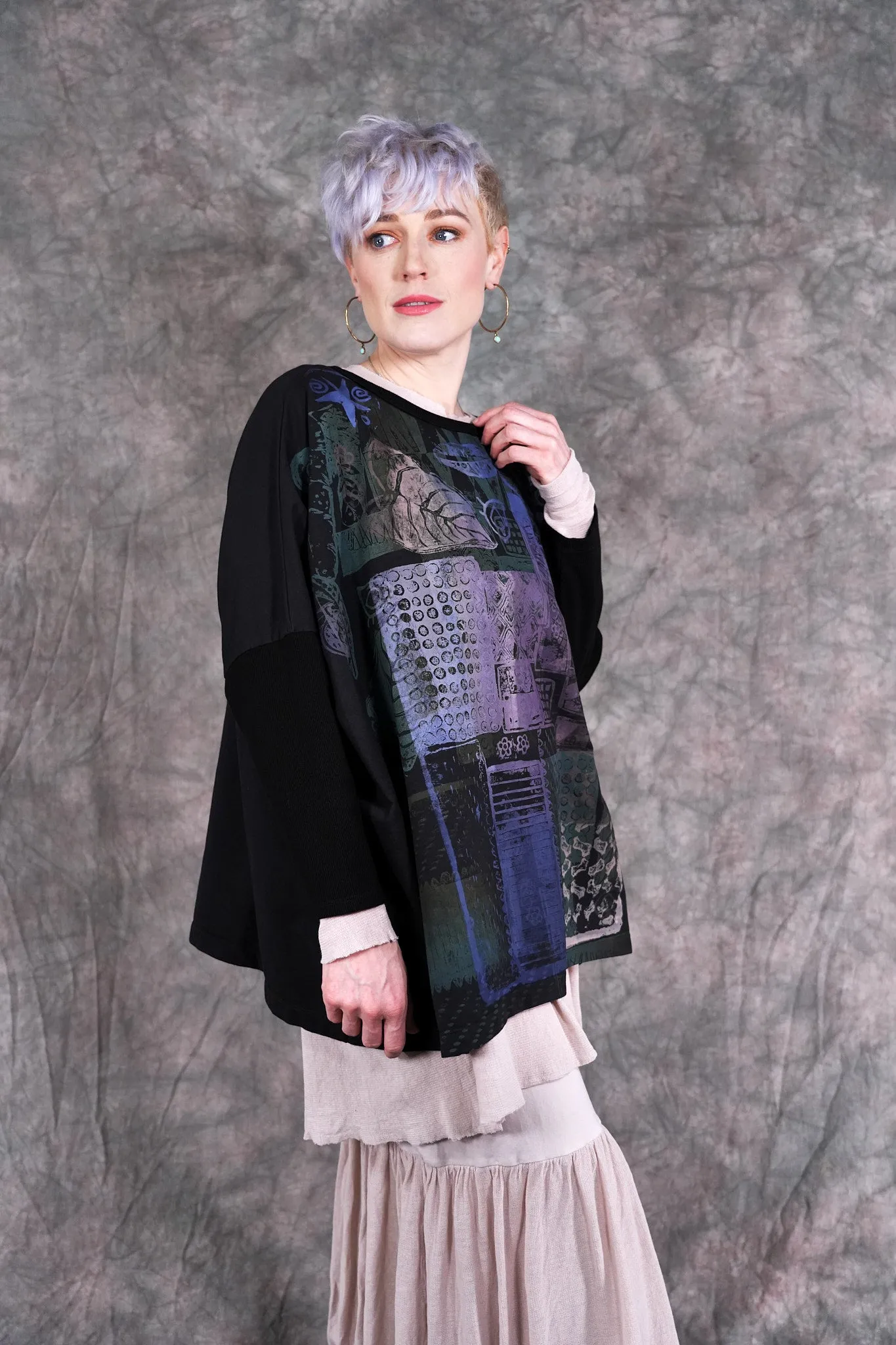 2320 Fable Sweatshirt Wrought Iron-P