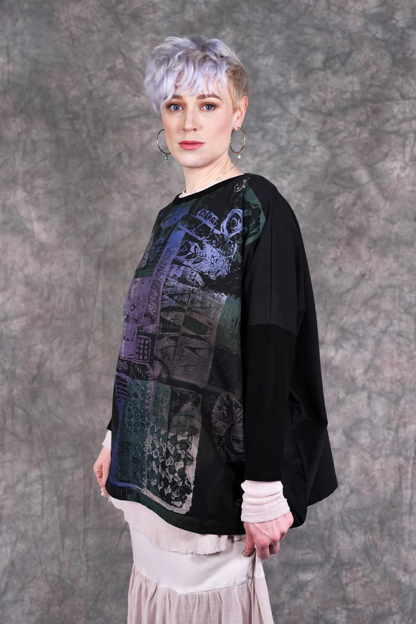 2320 Fable Sweatshirt Wrought Iron-P