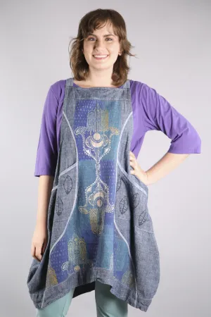 6201 Chambray Curve Apron Hamsa