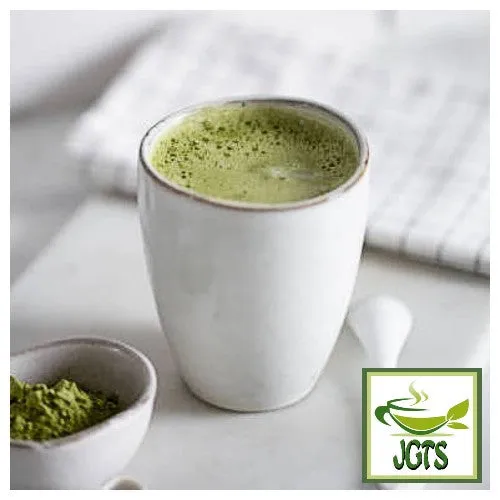 (AGF) Professional Rich Matcha Latte