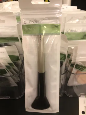 Angled Blush Brush