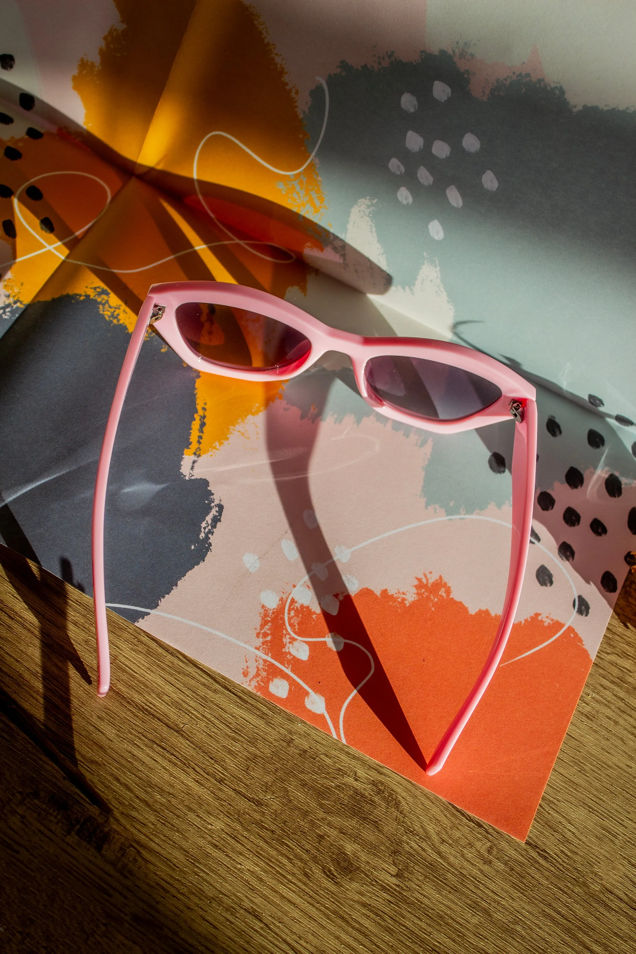 Angled Polygon Thick Frame Sunglasses