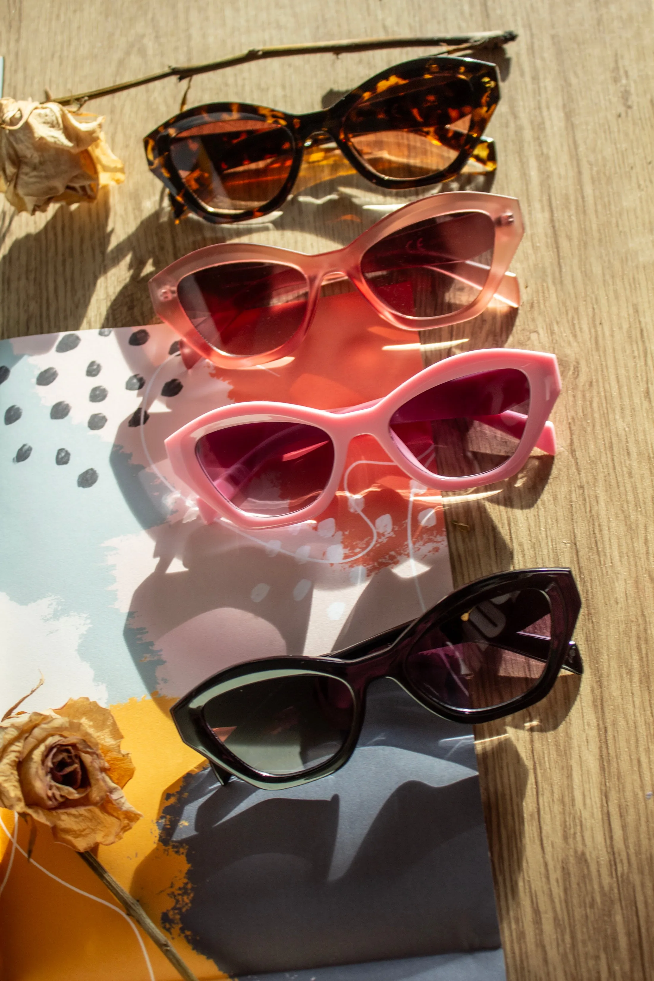 Angled Polygon Thick Frame Sunglasses