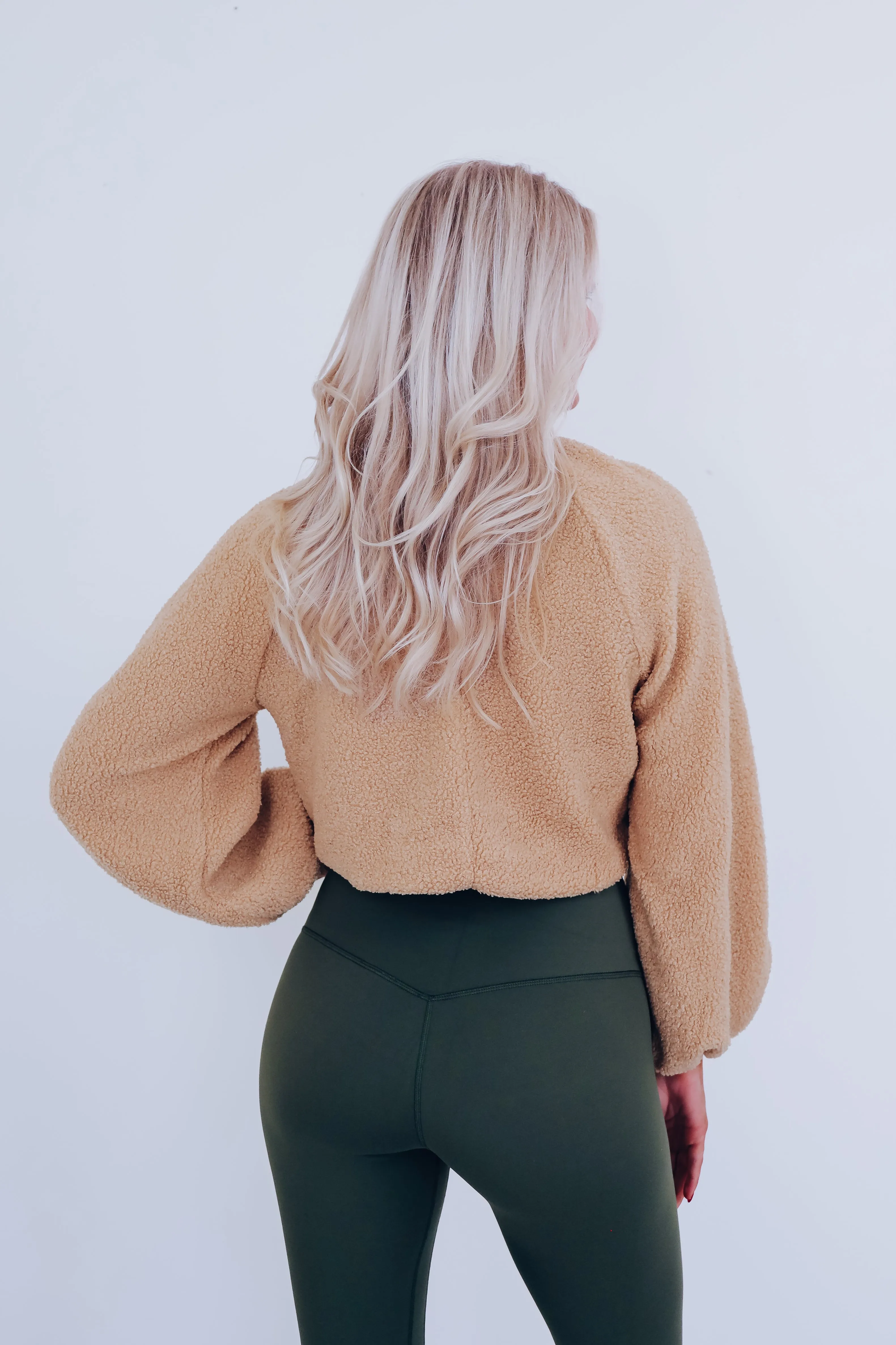 Bell Cropped Sherpa Sweater - Tan