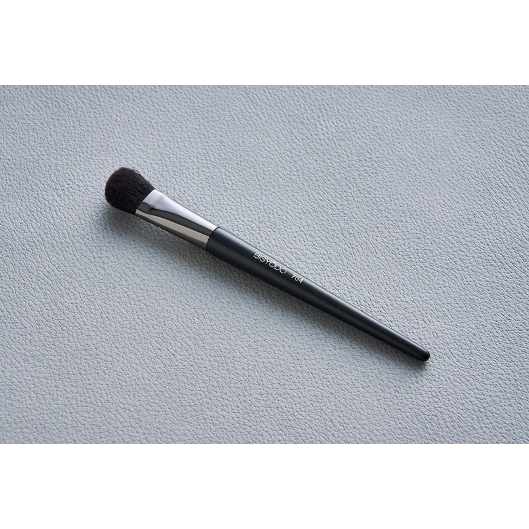 Bisyodo T-704 Eyeshadow Brush, Tsumugi Series