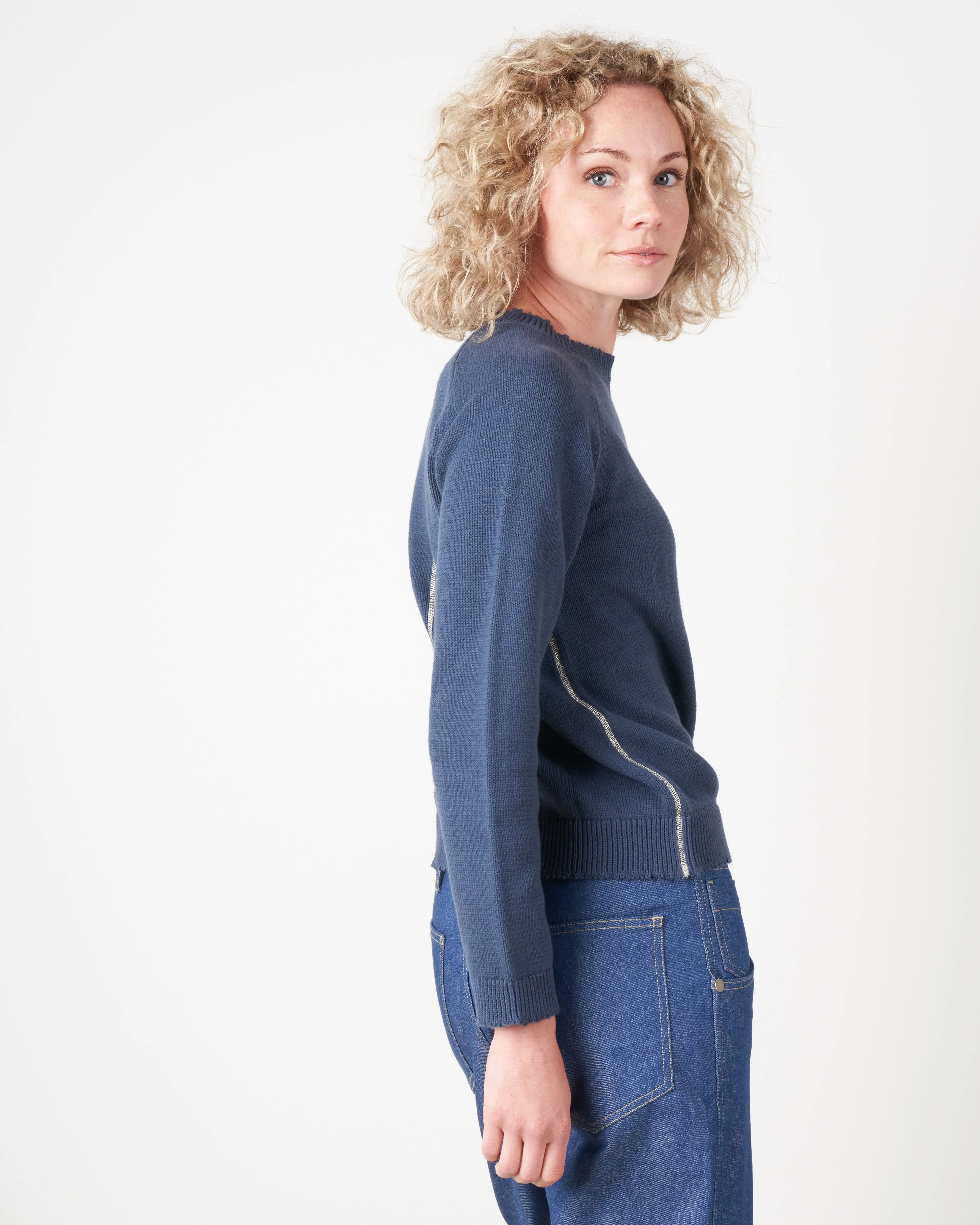 boxy roundneck pullover - night