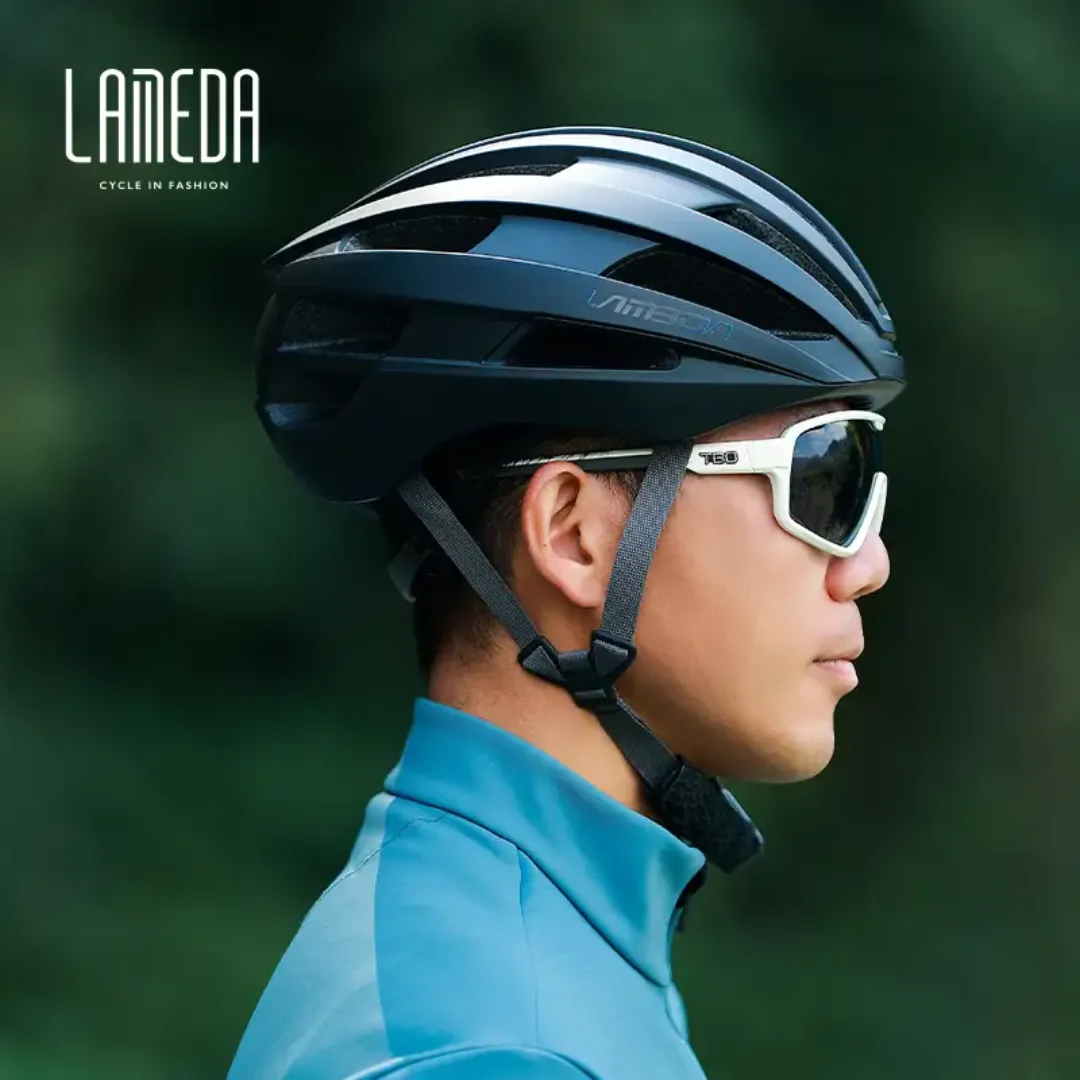 Casco LM-68 Lameda