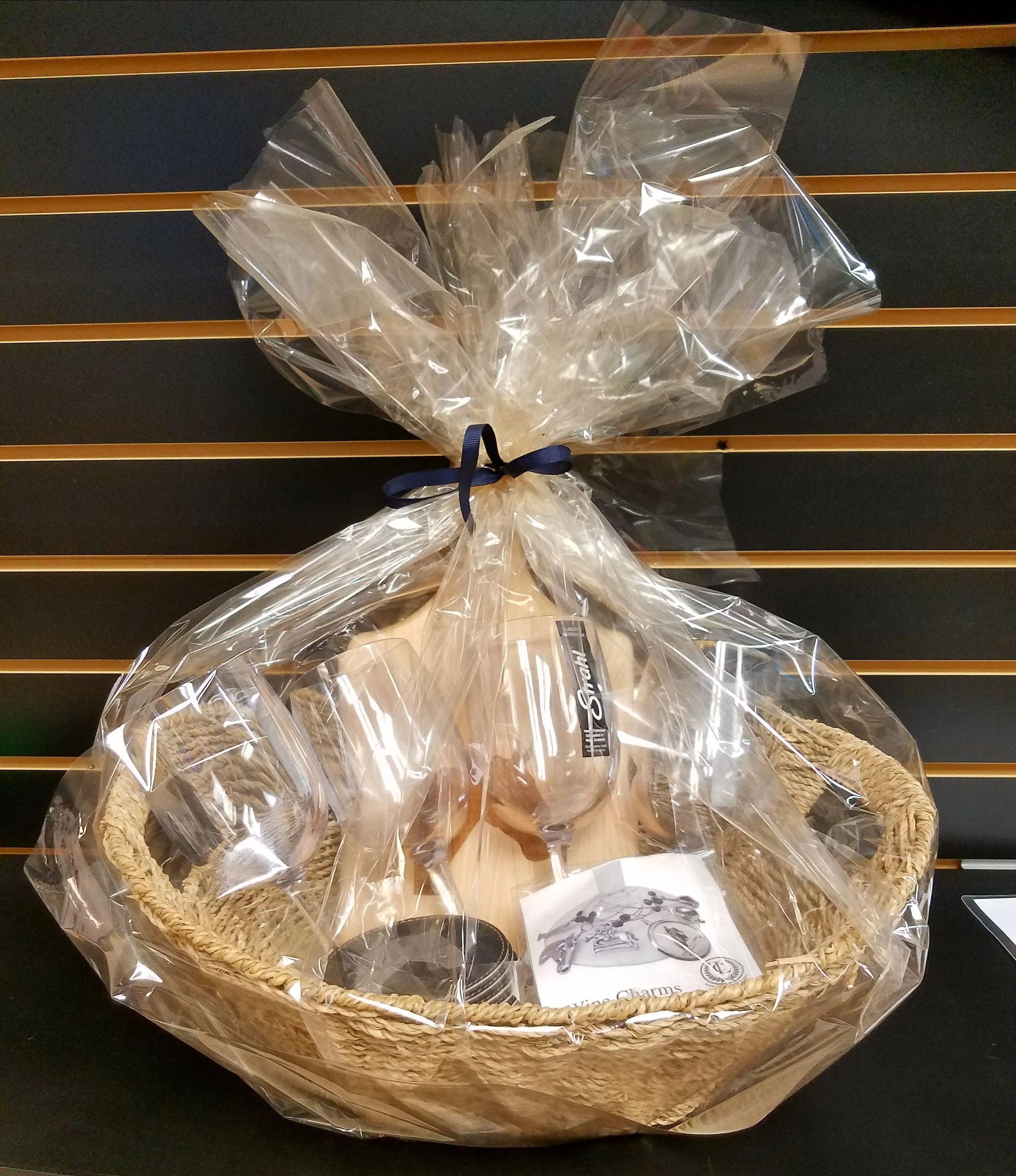 Custom Wine Glass Gift Basket with Engraved Art