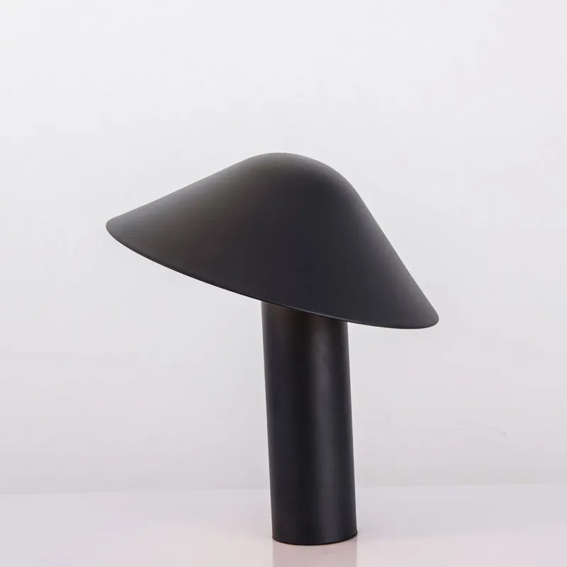 Damo Table Lamp 18'' Black