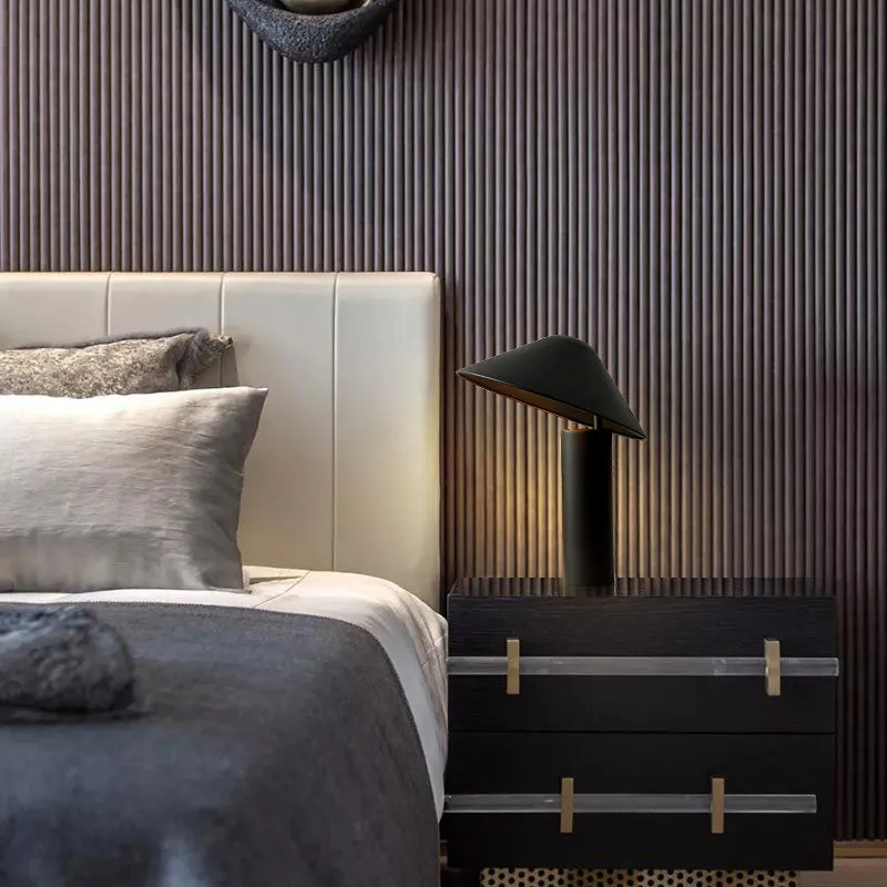 Damo Table Lamp 18'' Black