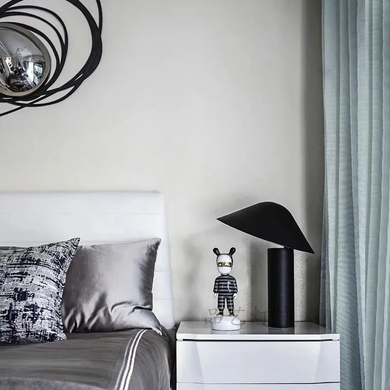 Damo Table Lamp 18'' Black