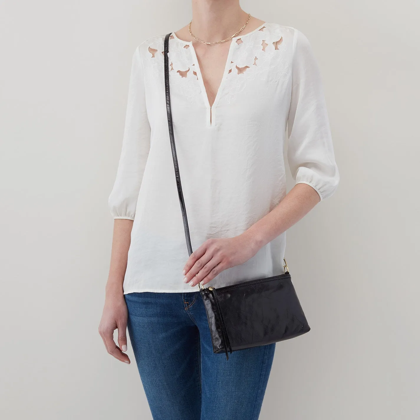 Darcy Crossbody In Polished Leather - Cashmere