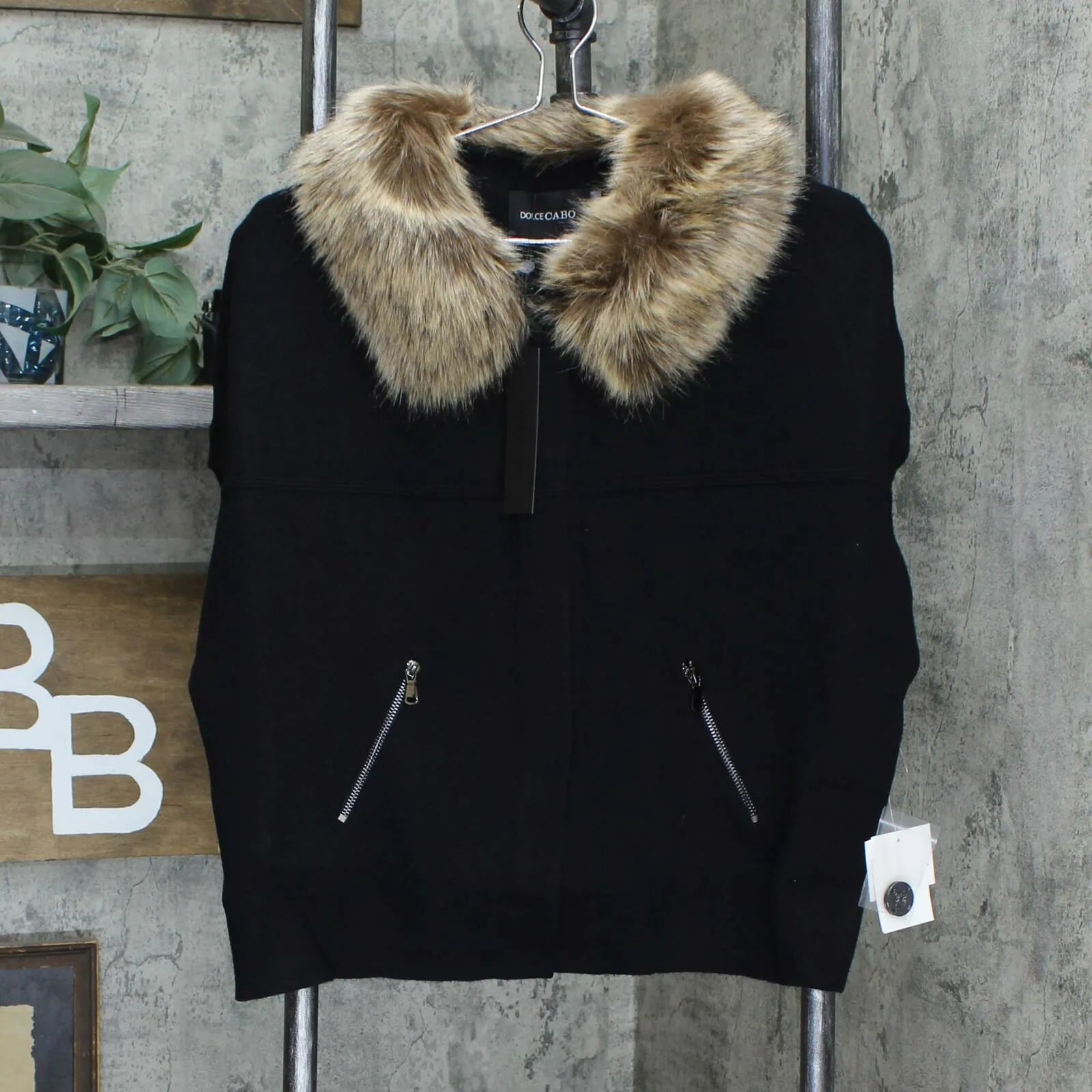 Dolce Cabo Women's Faux Fur Collar Structured Cardigan