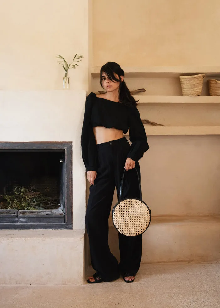 Emila Round Handbag in Black Rattan