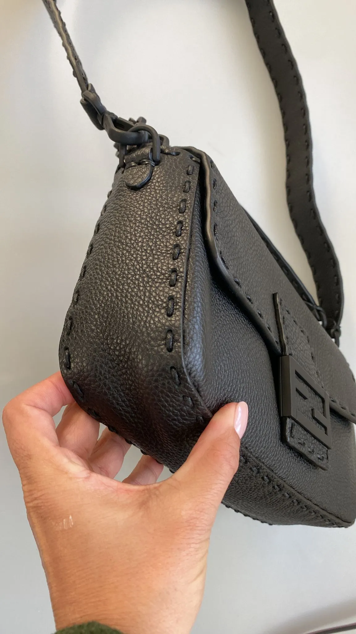Fendi Black Selleria Regular Baguette