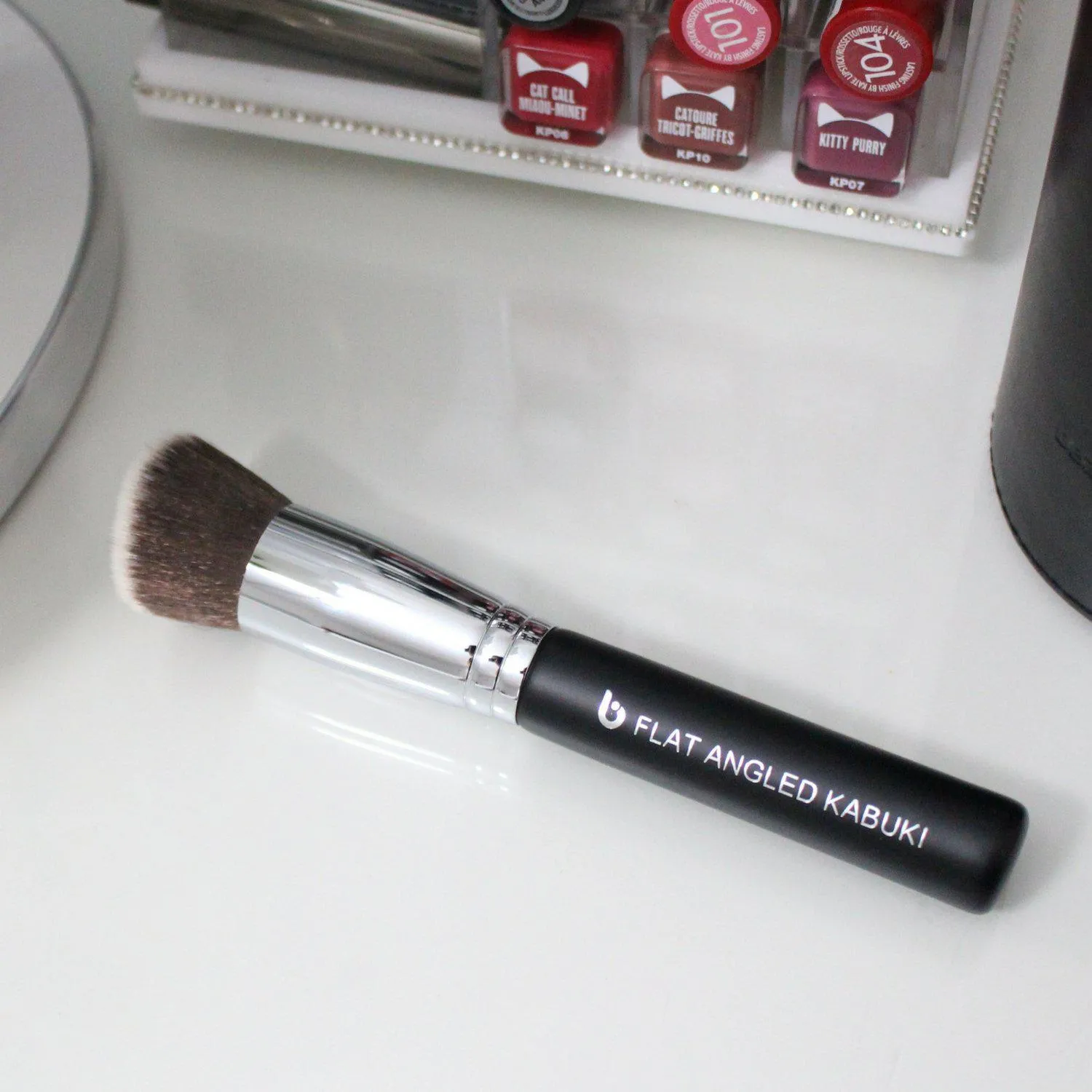 Flat Angled Kabuki Makeup Brush