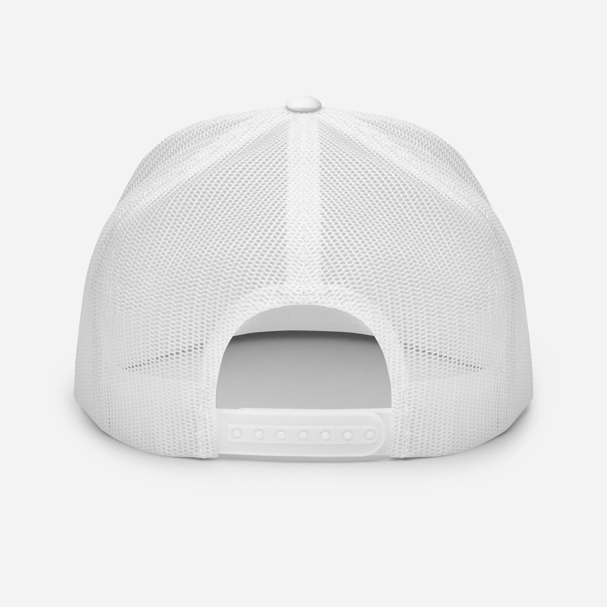 Goldie the Grizzly Boarding Trucker Cap