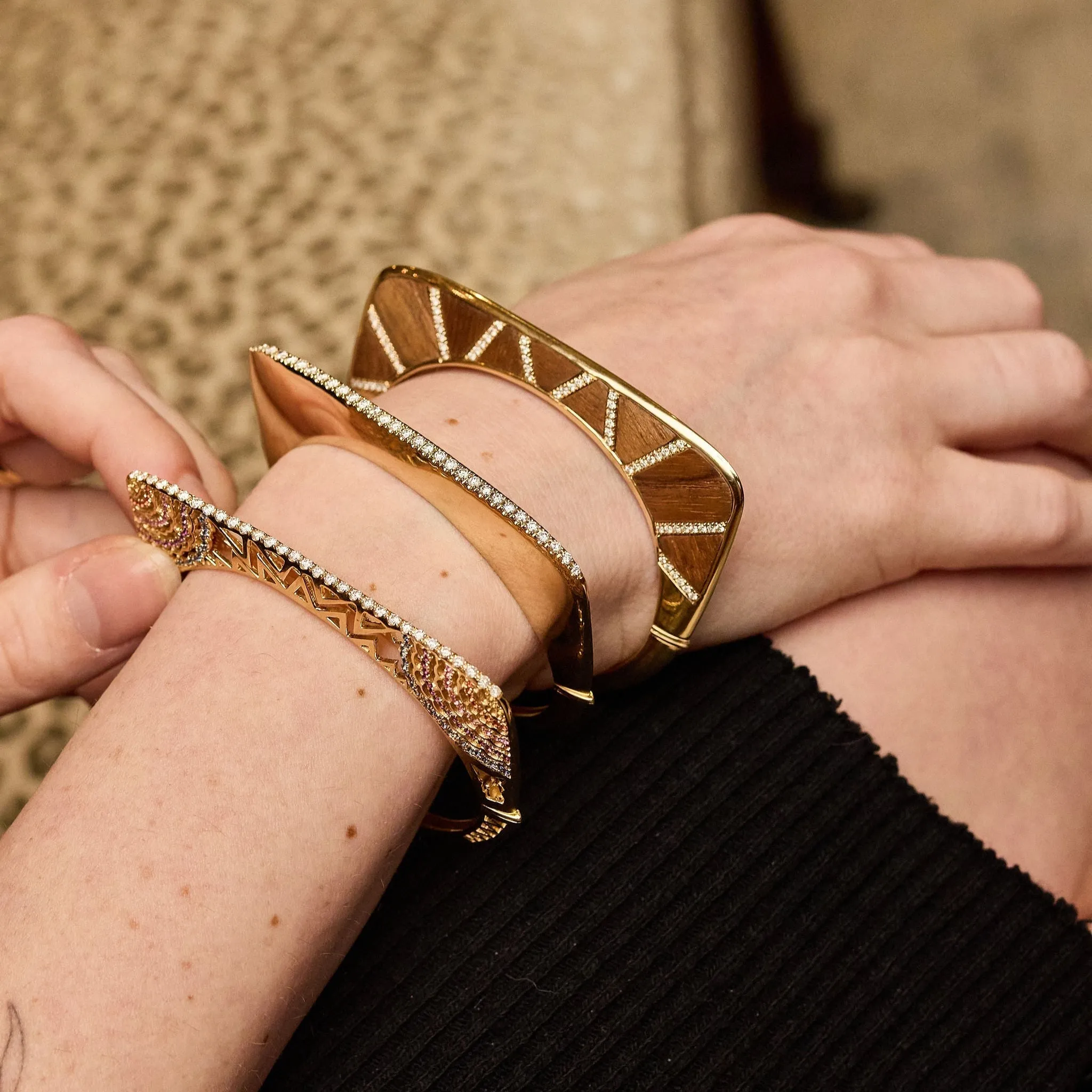 Knock on Wood Structured Bangle