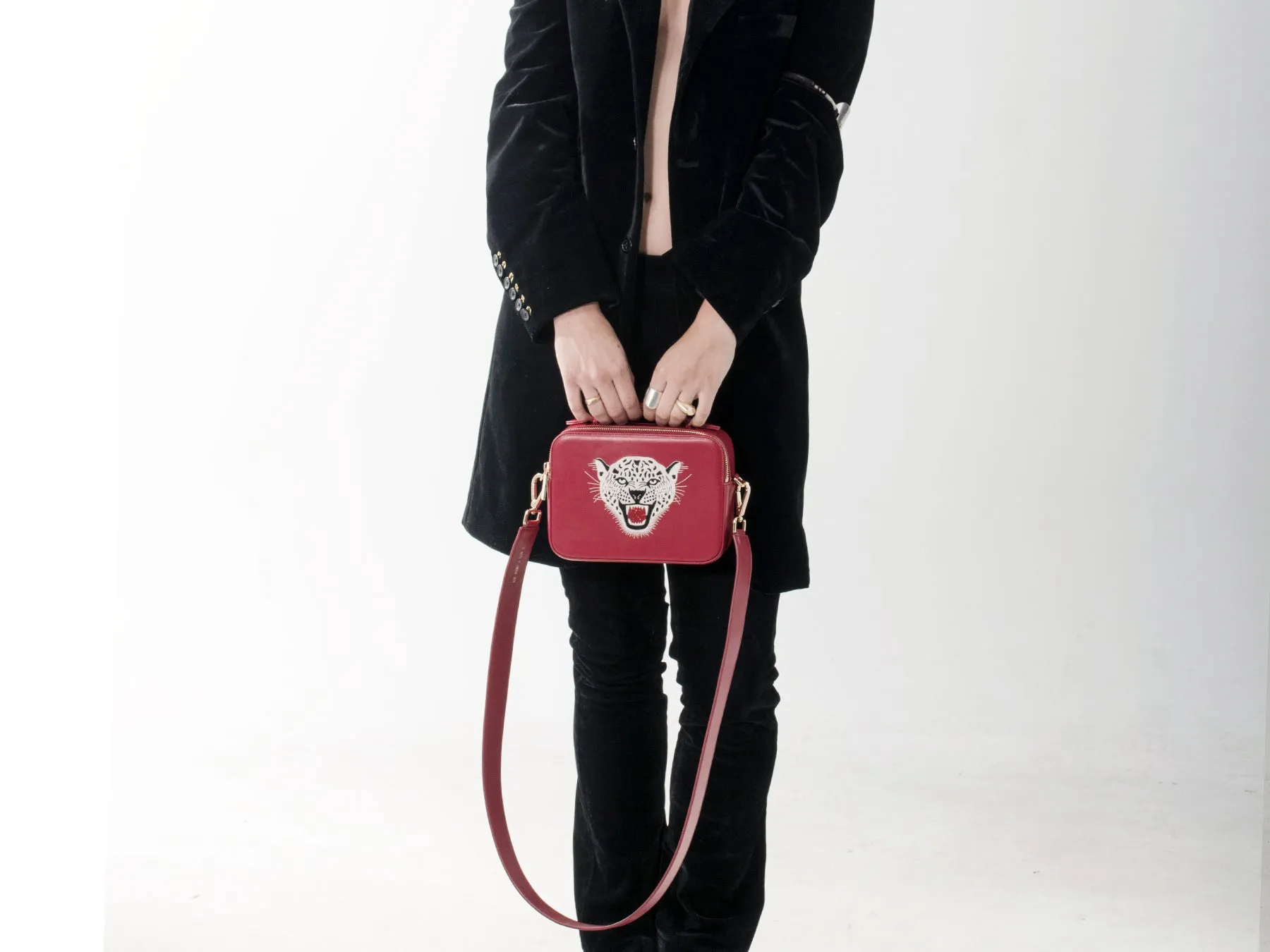 LEOPARD EMBROIDERED CROSSBODY BAG