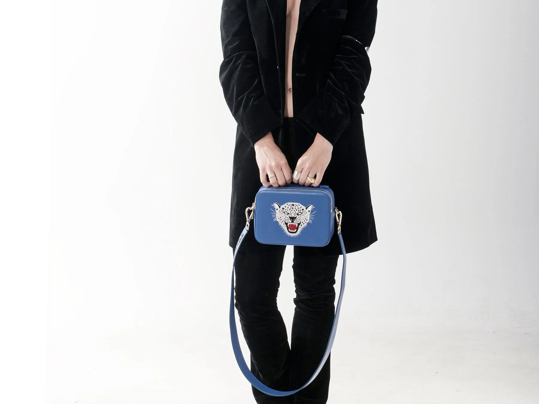 LEOPARD EMBROIDERED CROSSBODY BAG