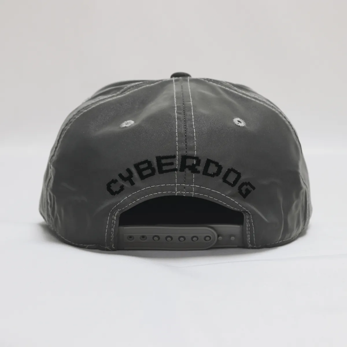 LOGO REFLECTIVE CAP
