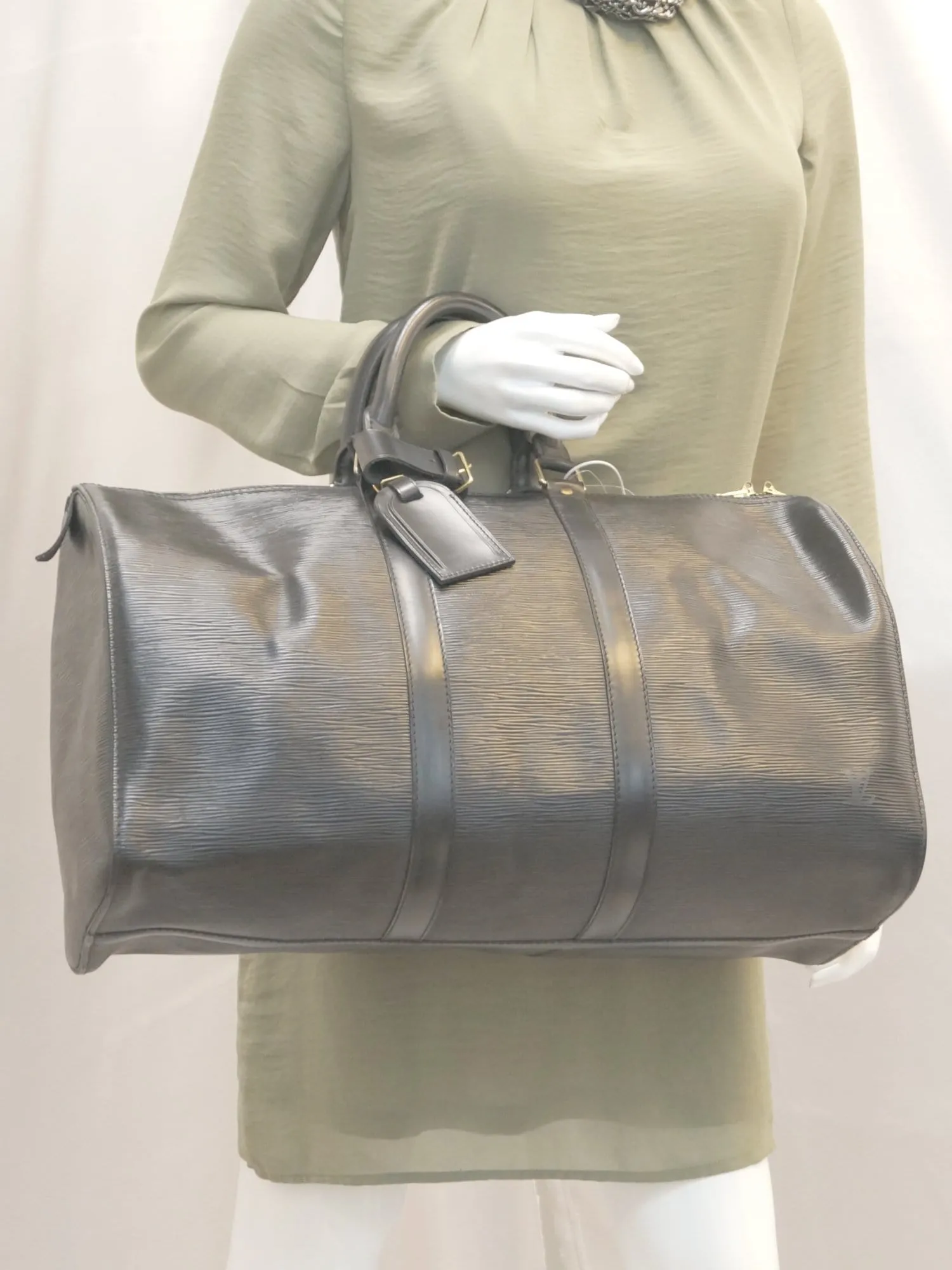 LOUIS VUITTON Epi Leather Black Keepall 45 Travel Boston Bag