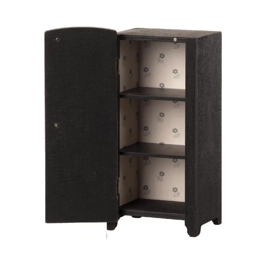 Maileg Miniature Closet