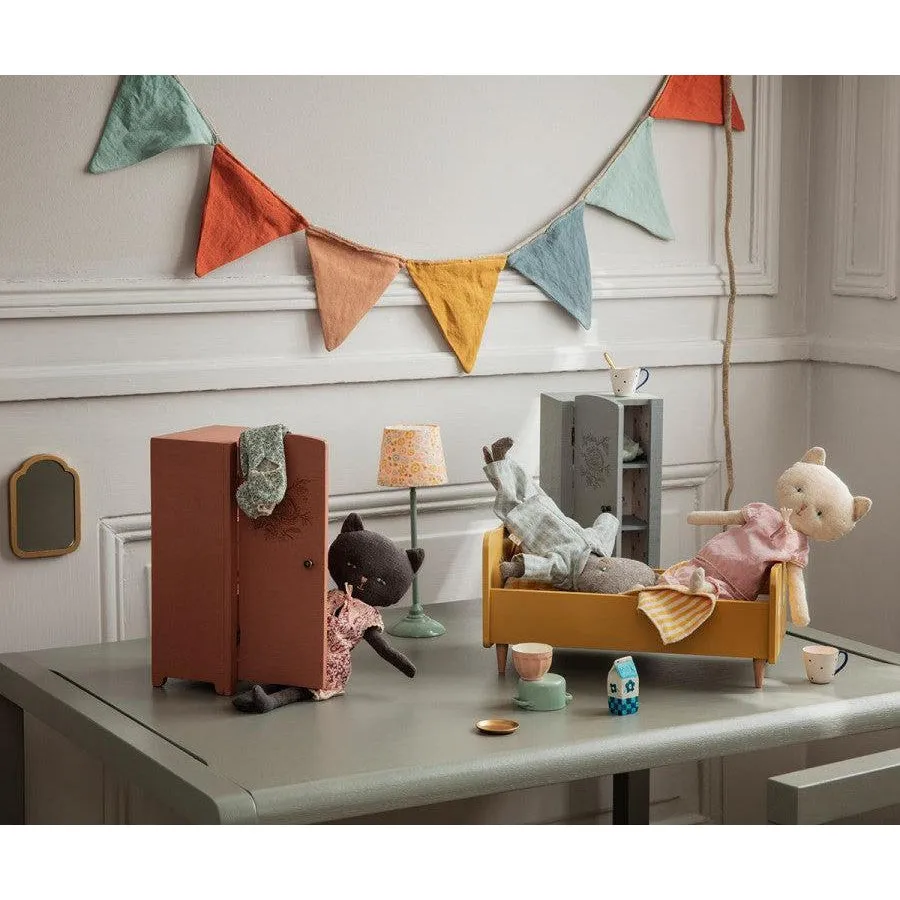 Maileg Miniature Closet