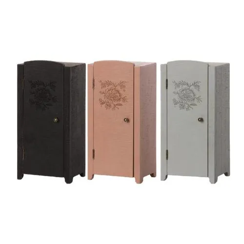 Maileg Miniature Closet