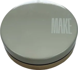 MAKE Multi-Chromatic Metal-Reflecting Eyeshadow