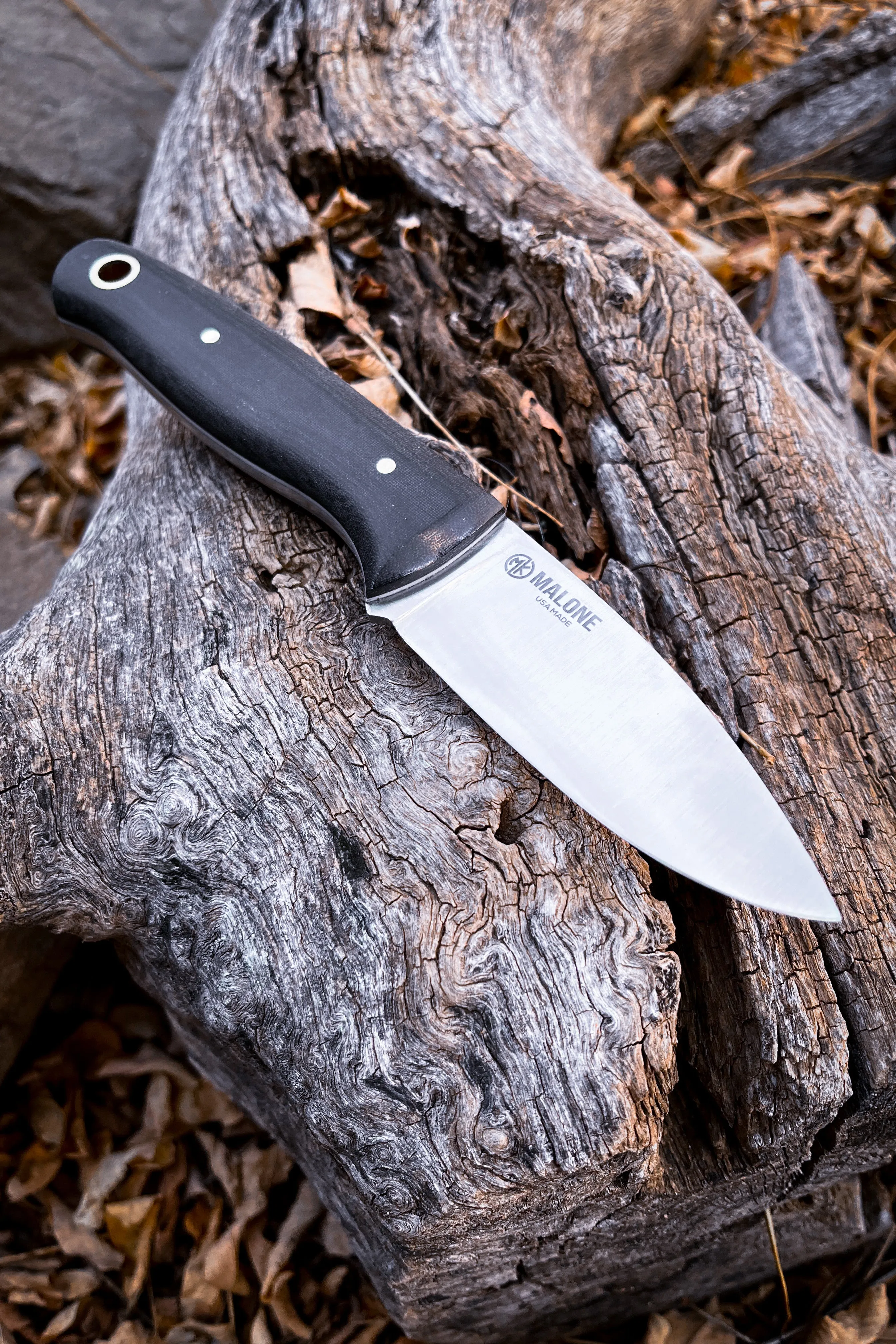 Outlaw - Micarta (AEB-L)