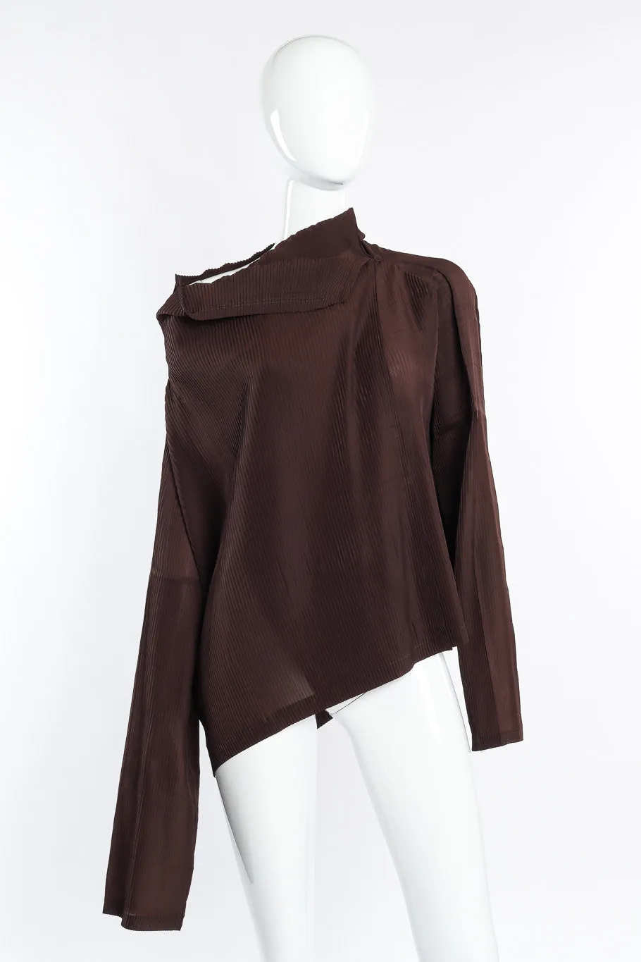 Pleats Pullover