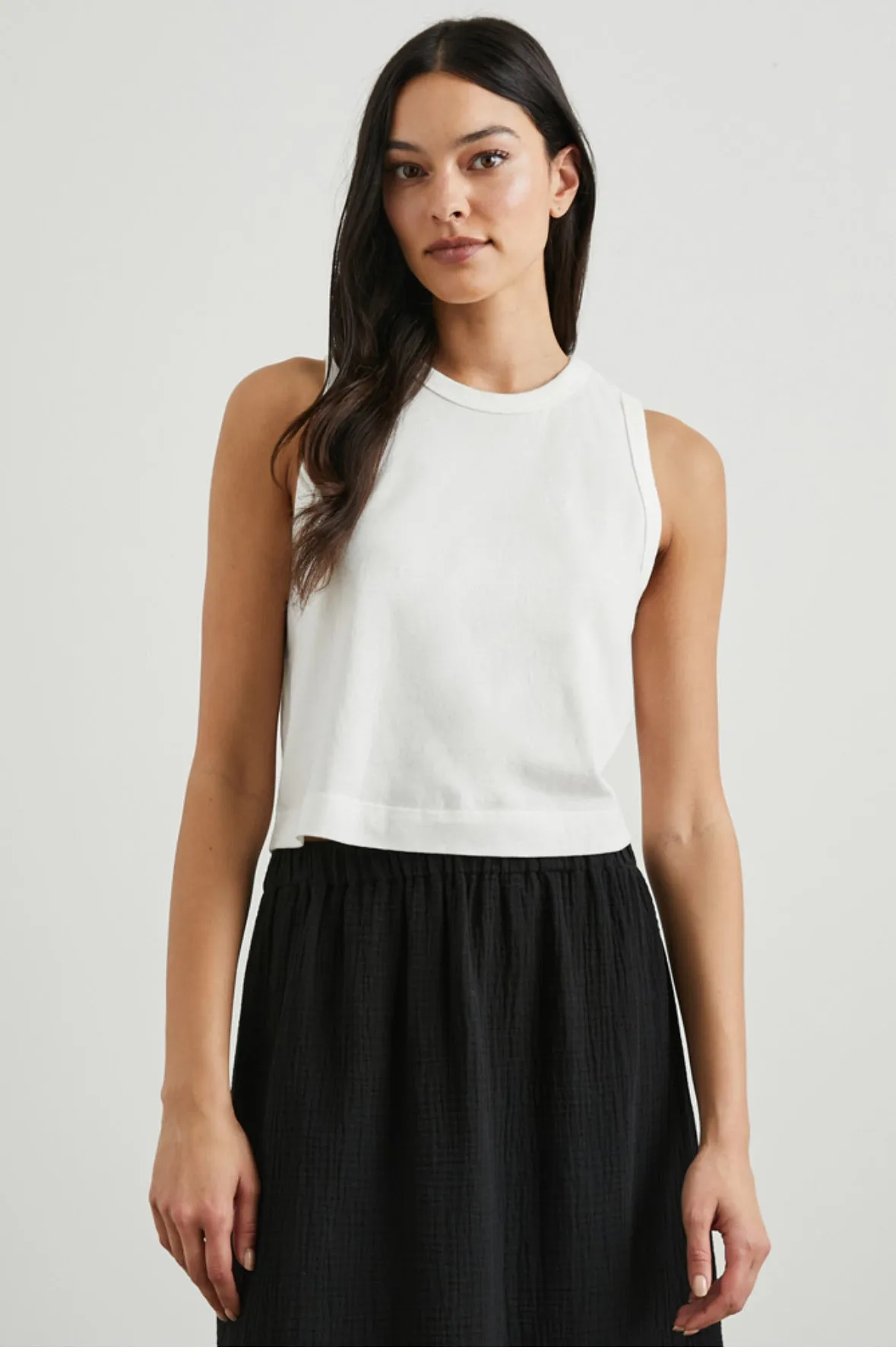 Rails Boxy Tank