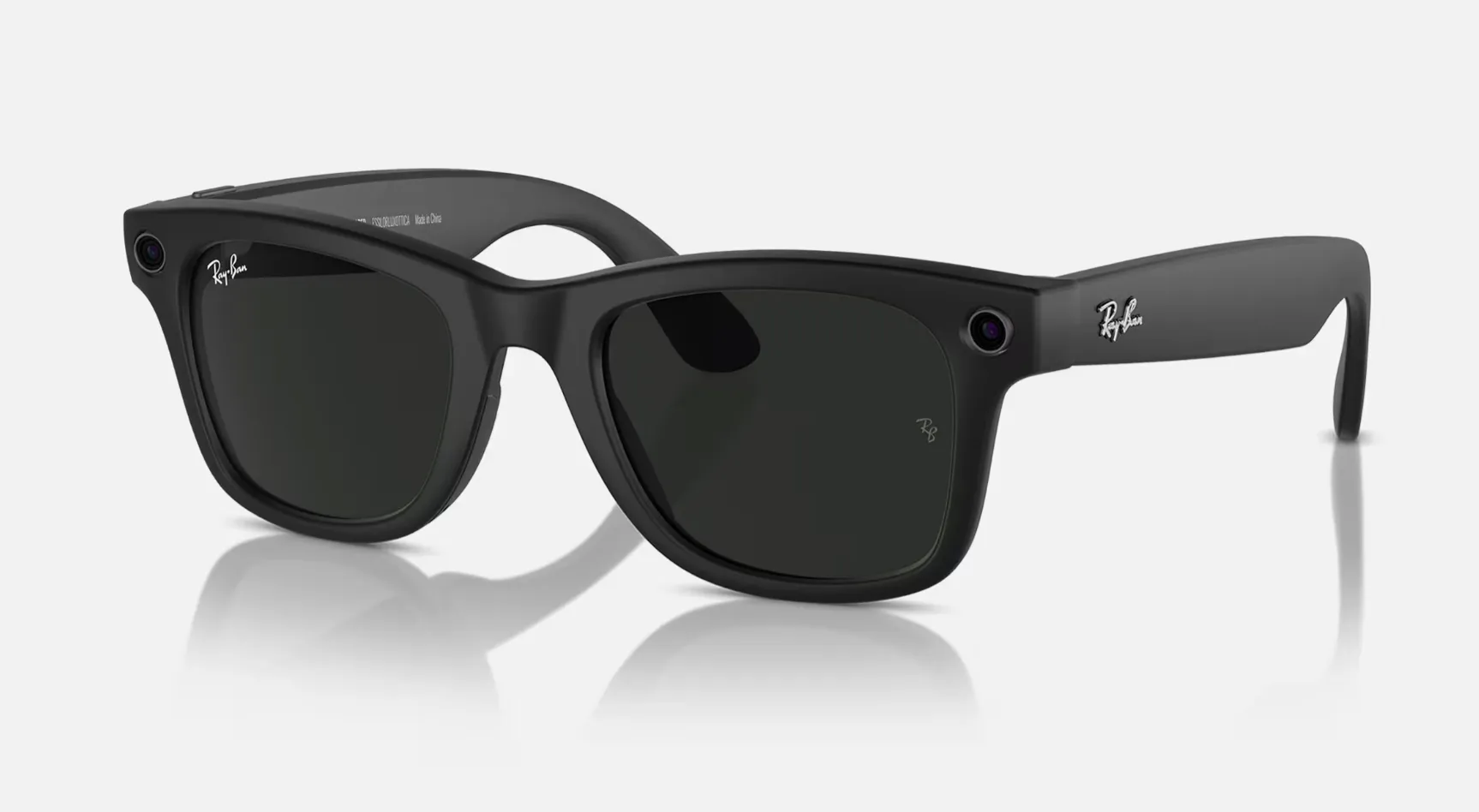 Ray-Ban Meta Smart Glasses