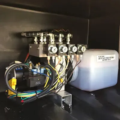 Redfoot Hydraulic Isuzu Motorhome Levelling System