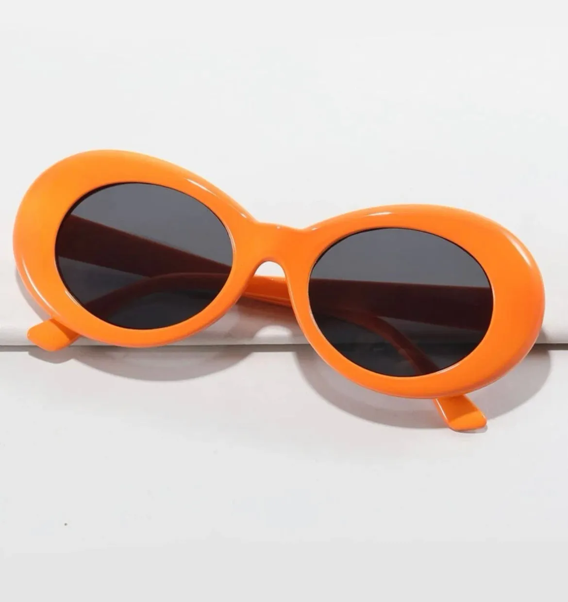 RICH AUNTIE SUNGLASSES