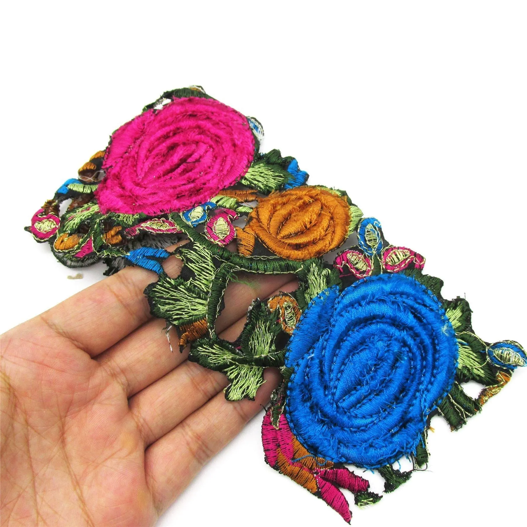 Rich Wide Heavey Flower Braid 9cm 7409
