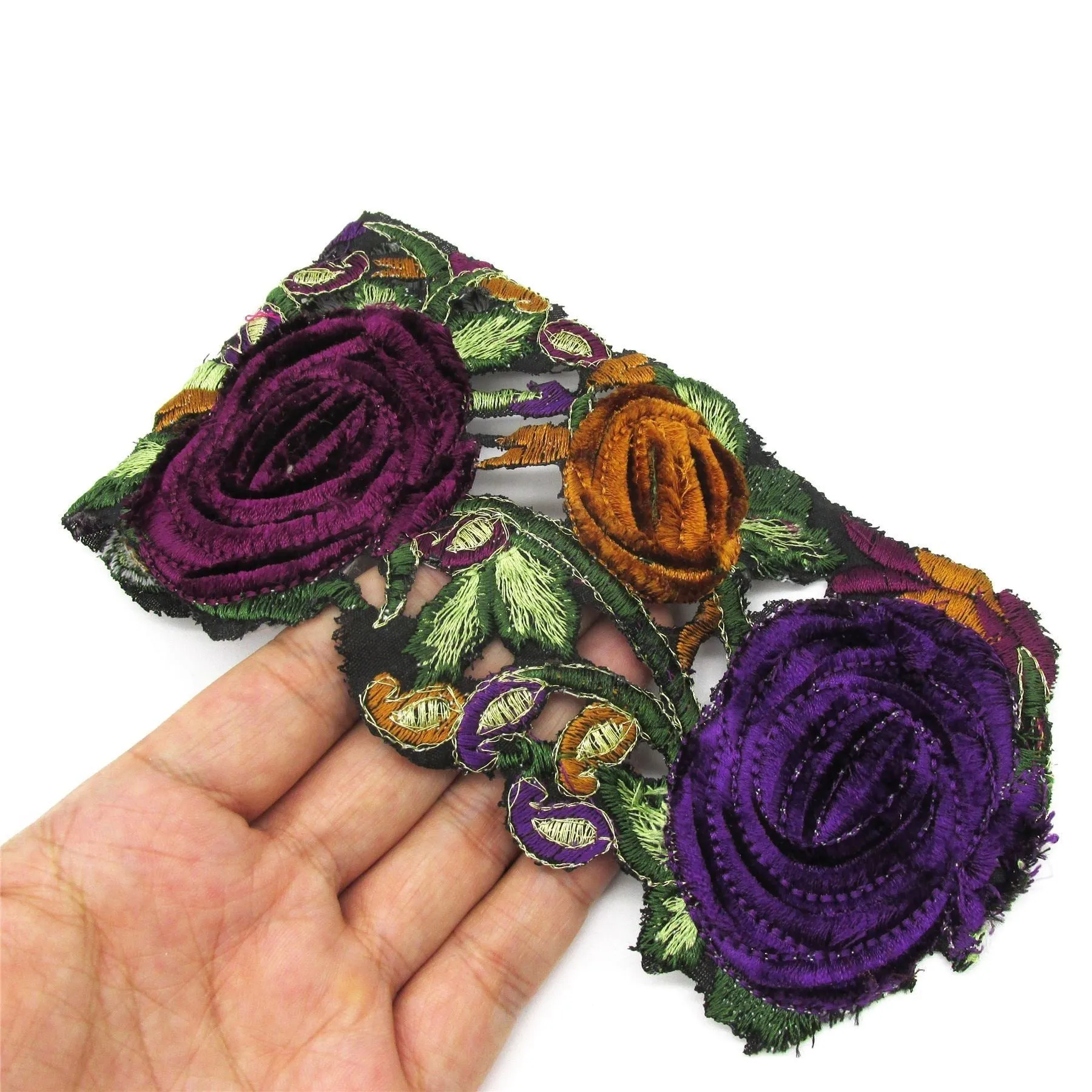Rich Wide Heavey Flower Braid 9cm 7409