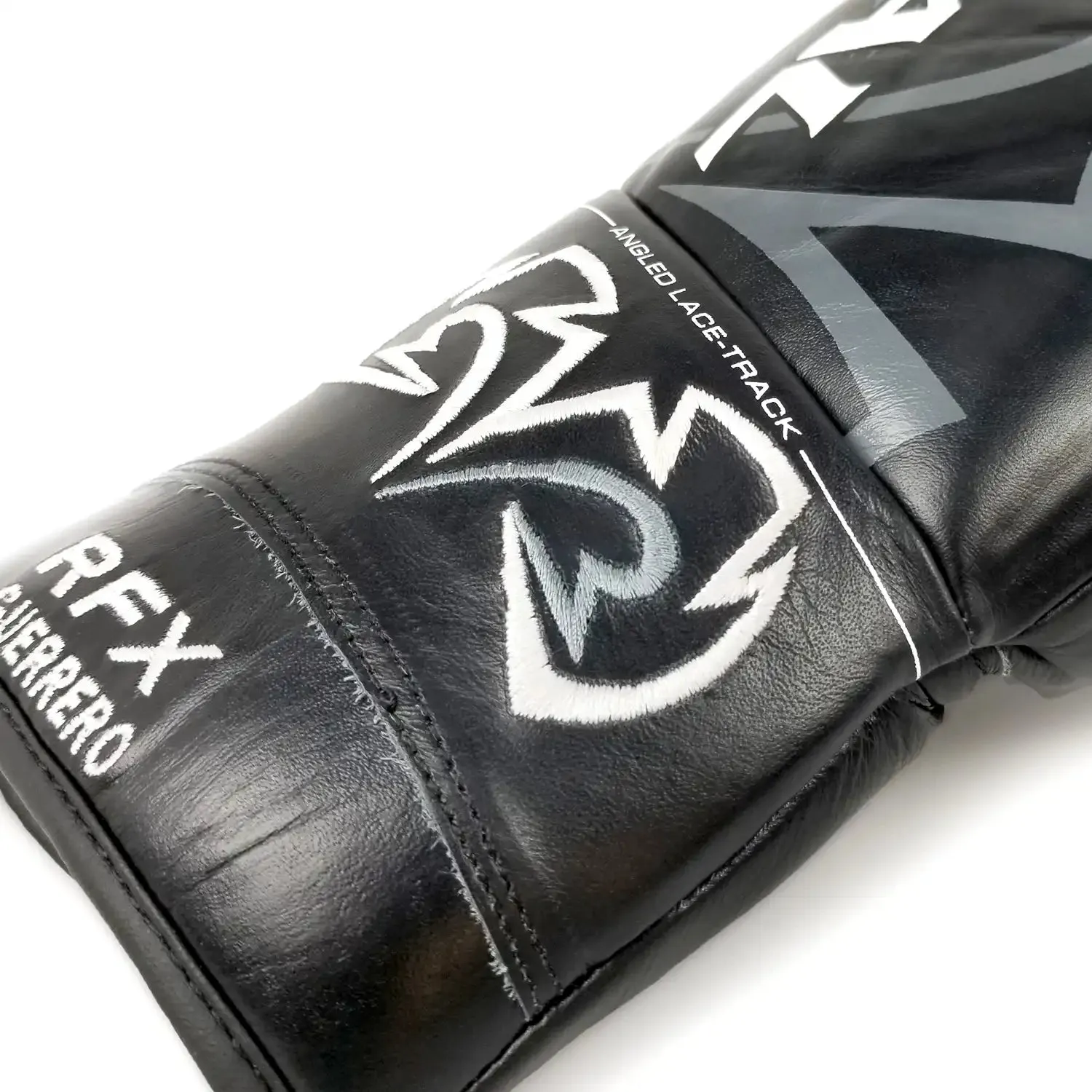 Rival RFX-Guerrero Pro Fight Gloves - SF-F