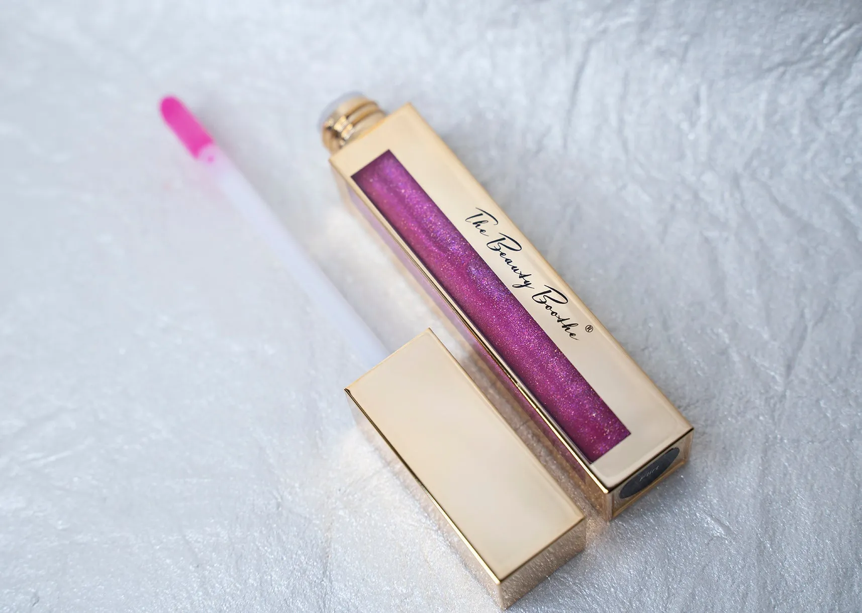Shimmered Finish Vegan Hydrating Lipgloss - Manifesting Collection
