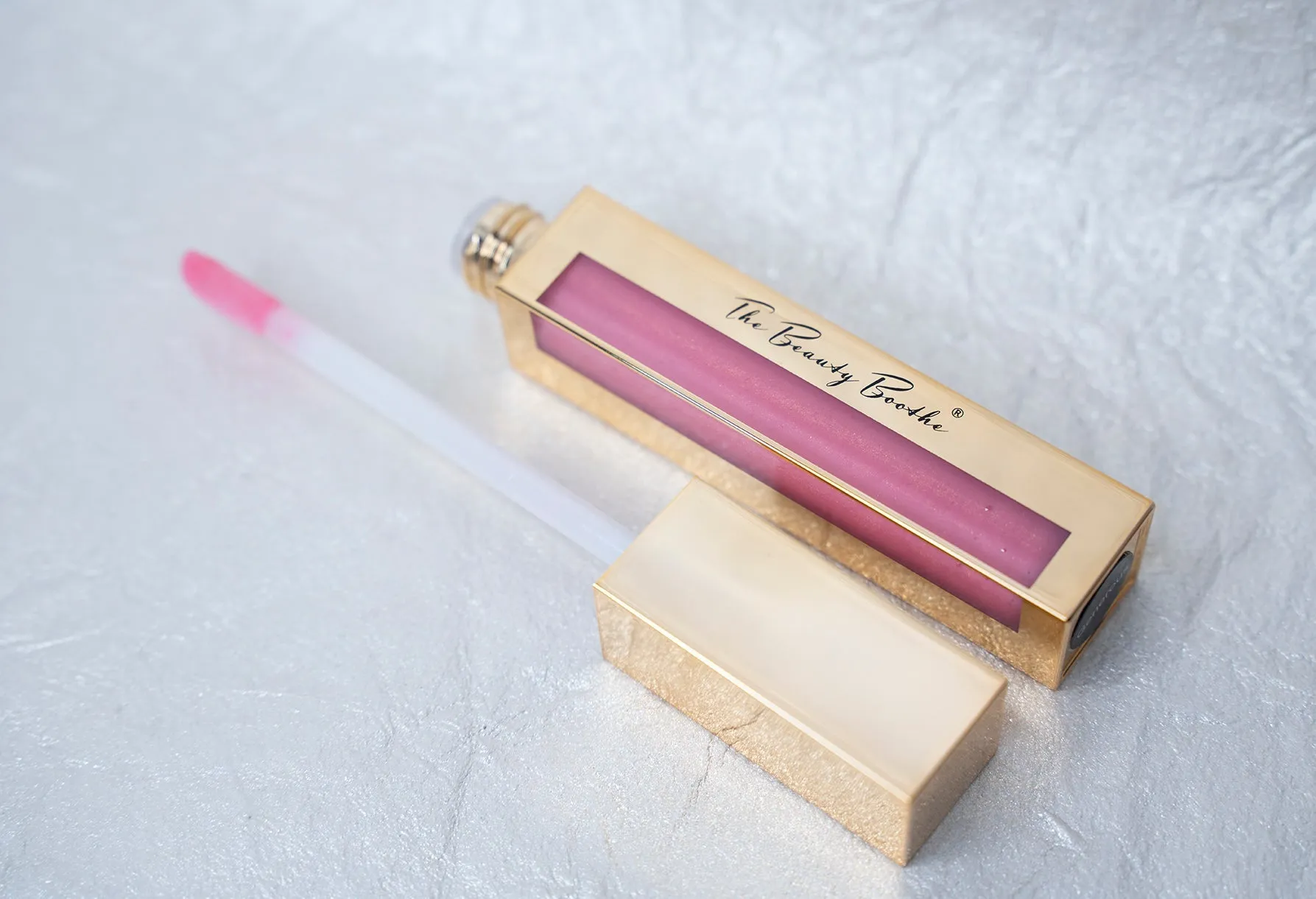 Shimmered Finish Vegan Hydrating Lipgloss - Manifesting Collection