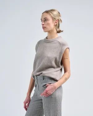 sleeveless boxy top
