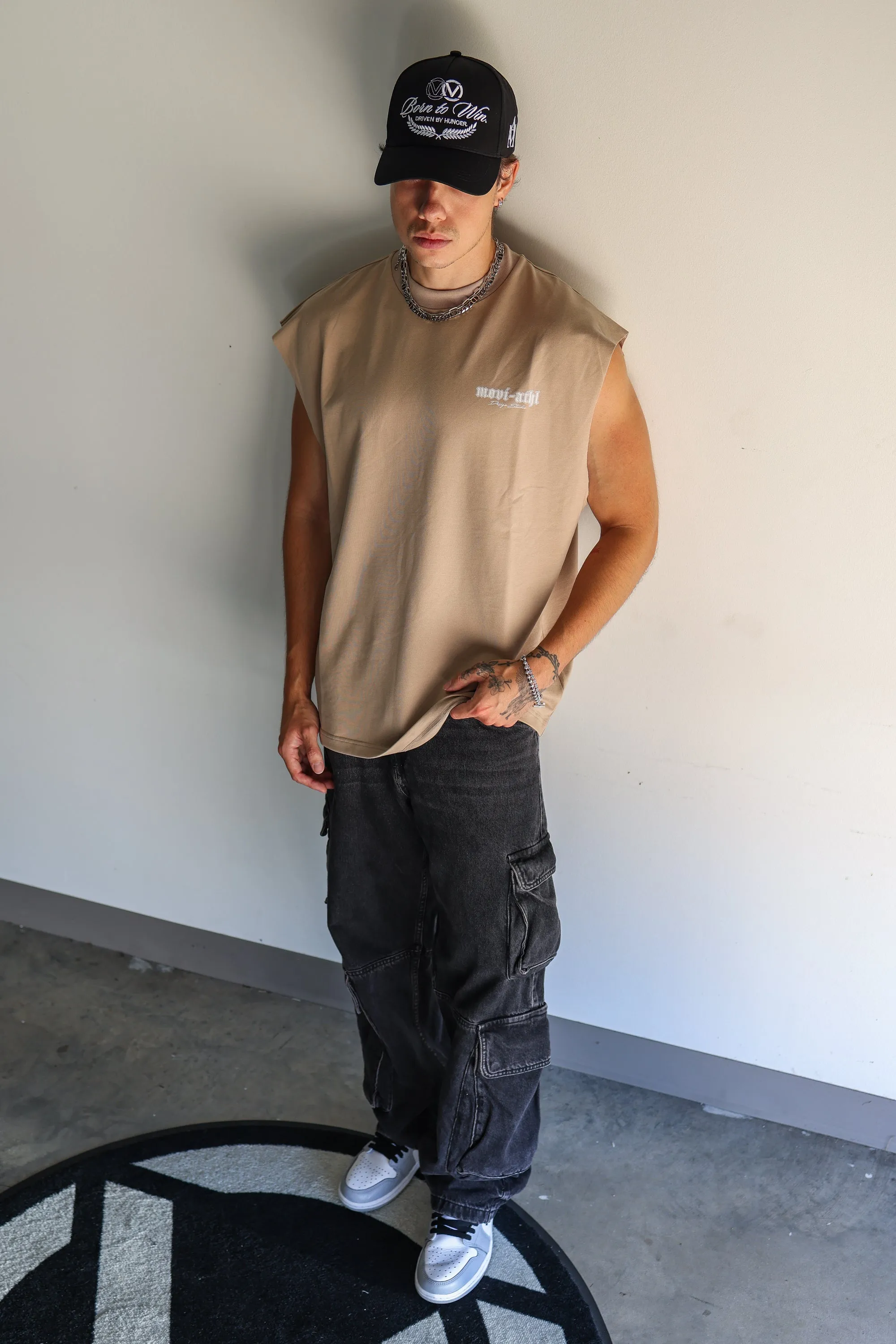 STUDIO CUT-OFF - SAND