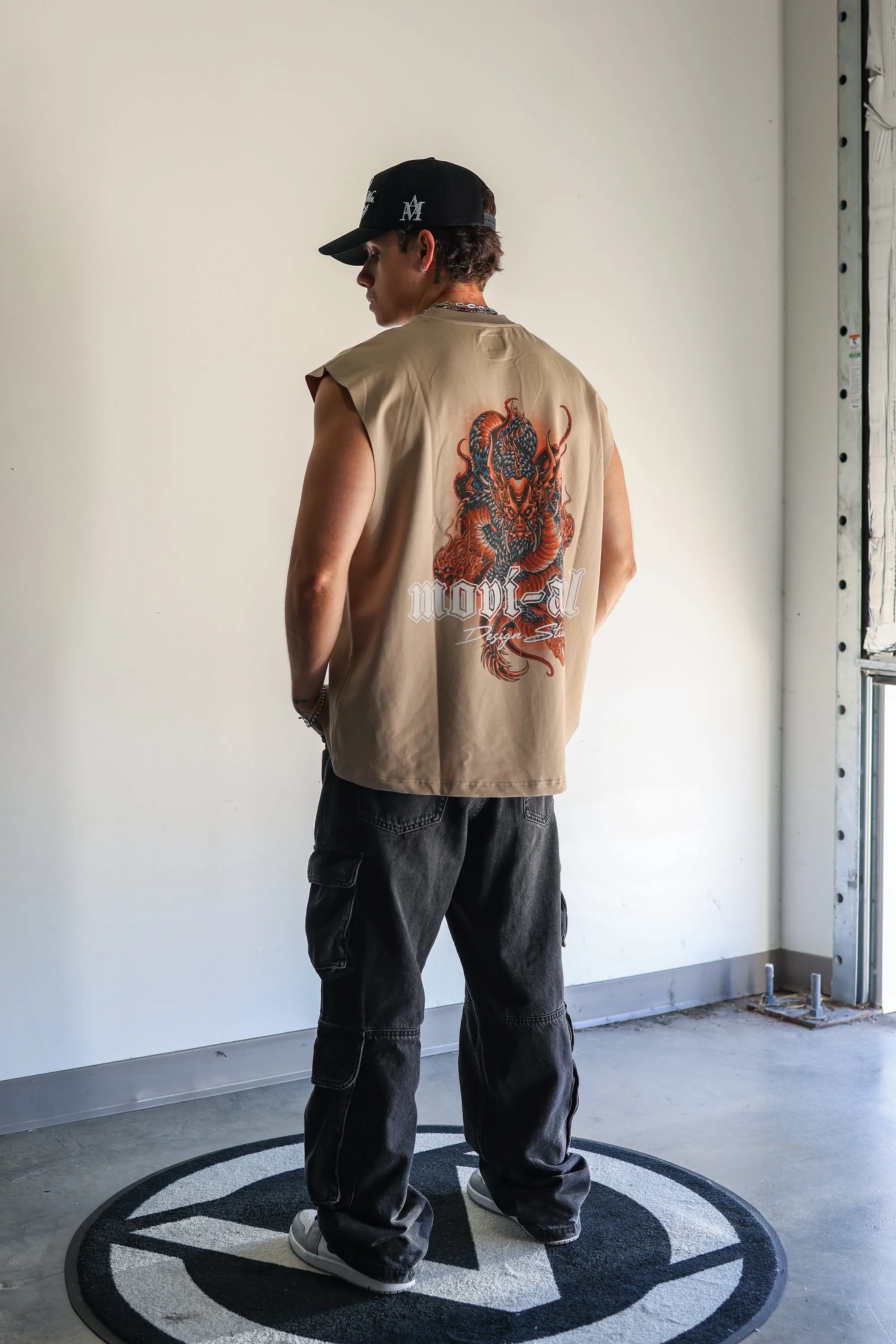 STUDIO CUT-OFF - SAND