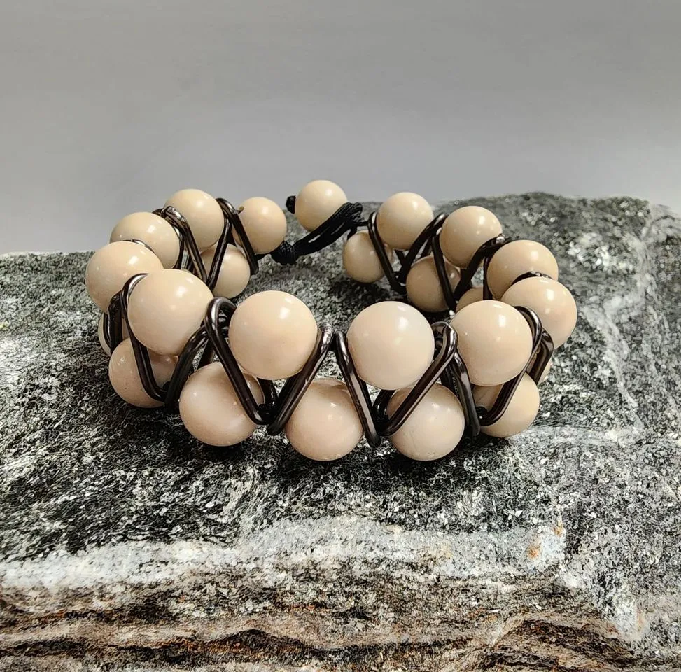 The George Helix Riverstone Bracelet