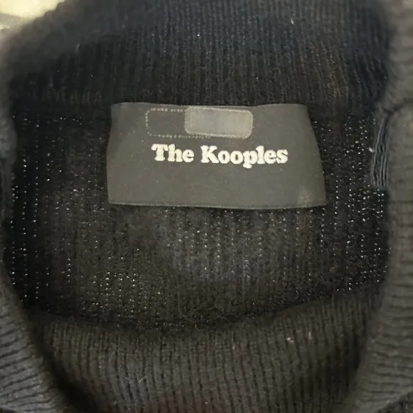 THE KOOPLES Womens Sweater Black Red Striped Buttoned Shoulder $395 Size 1 /US S