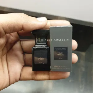 Tom Ford Oud Wood Eau De Parfum Miniature 4ml