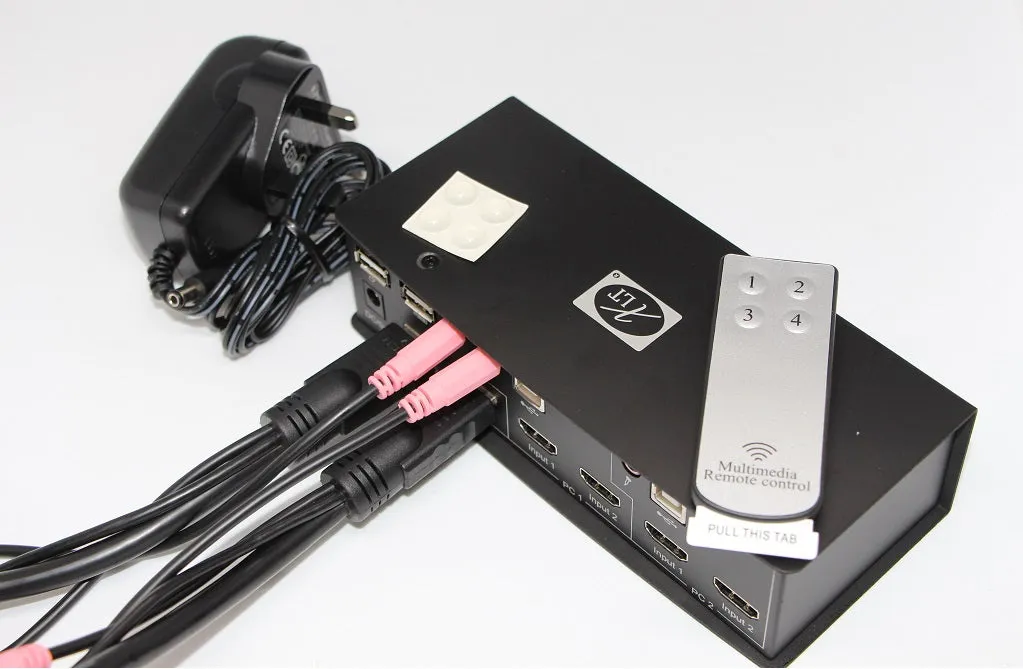 USB KVM Switch with Mic - 2 Port Dual Monitor (XTC224)